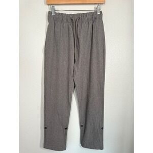 Huk Women's XS Gray Drawstring Cuffed‎ Cropped Airweight Pants Hiking Outdoor